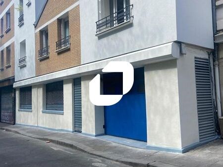 Idéalement situé à deux pas du métro ligne 9 Port