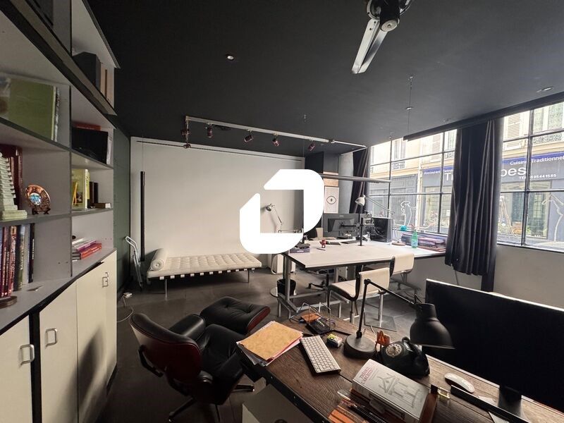 IMMPROVE vous propose, en sous-location, une surf