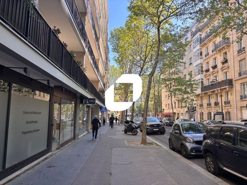 IMMPROVE vous propose un local commercial en loca