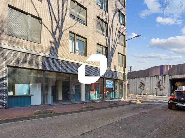 Immprove vous propose au pied d'un immeuble neuf 