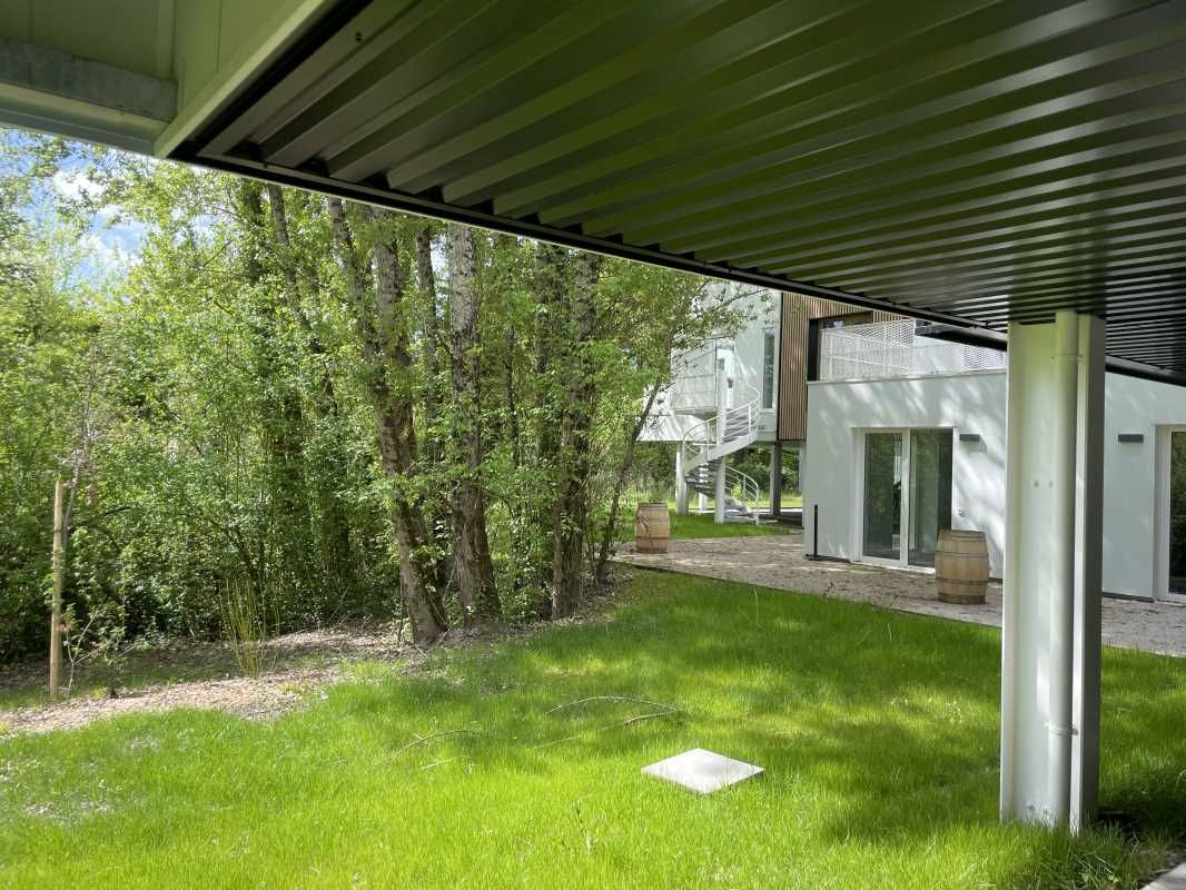 Au sein du Technoparc de la commune de Bruges, FA