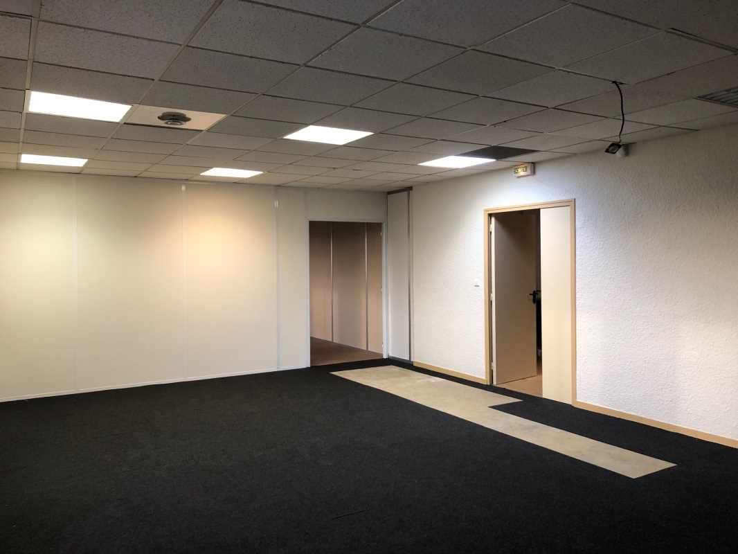 FAIR-RE vous propose un bien qui est situé sur la