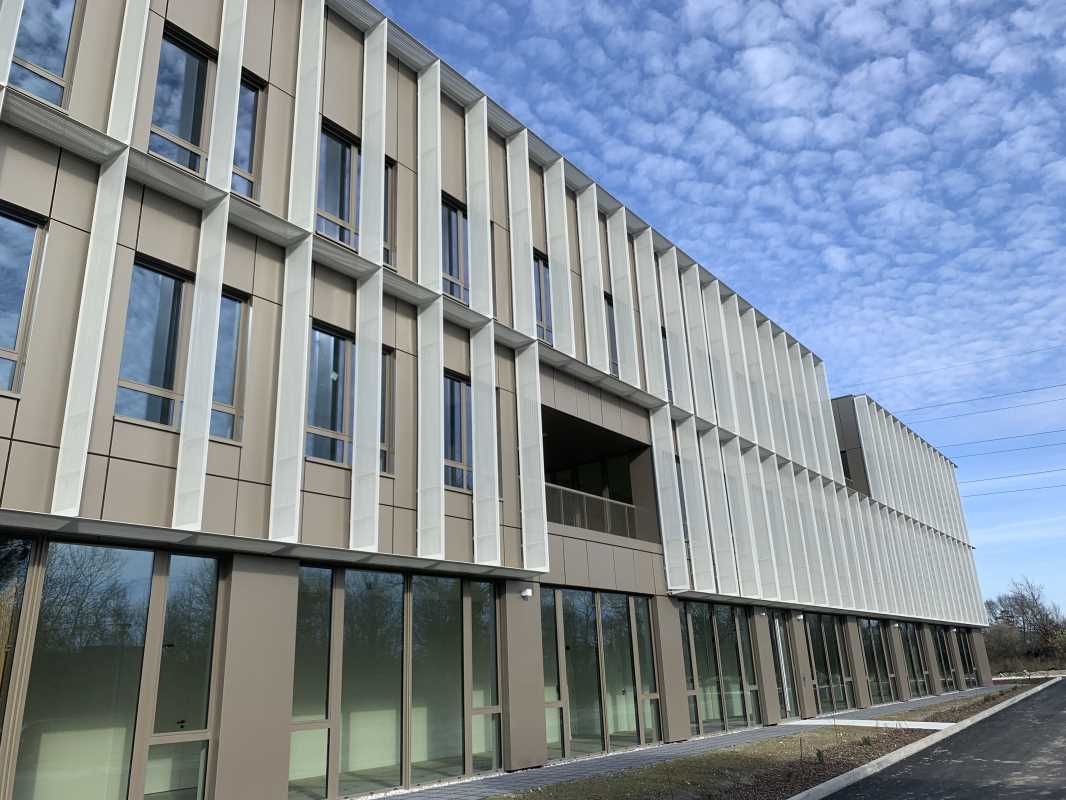 Au sein d'un immeuble neuf livré en 2022, FAIR-RE