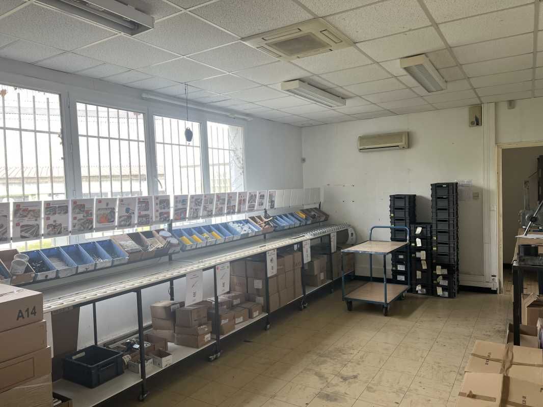 FAIR-RE vous propose à la location un local d'act