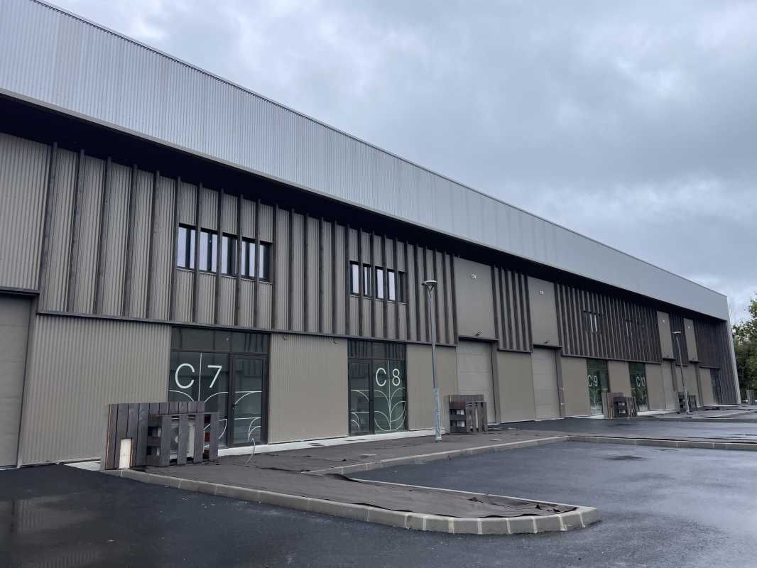 À MÉRIGNAC, au coeur de l'OIM AÉROPARC et à proxi