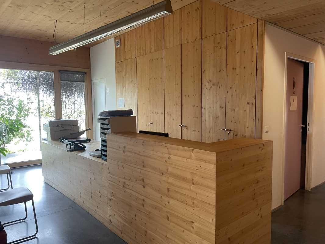 Nous vous proposons à la vente un immeuble de bur