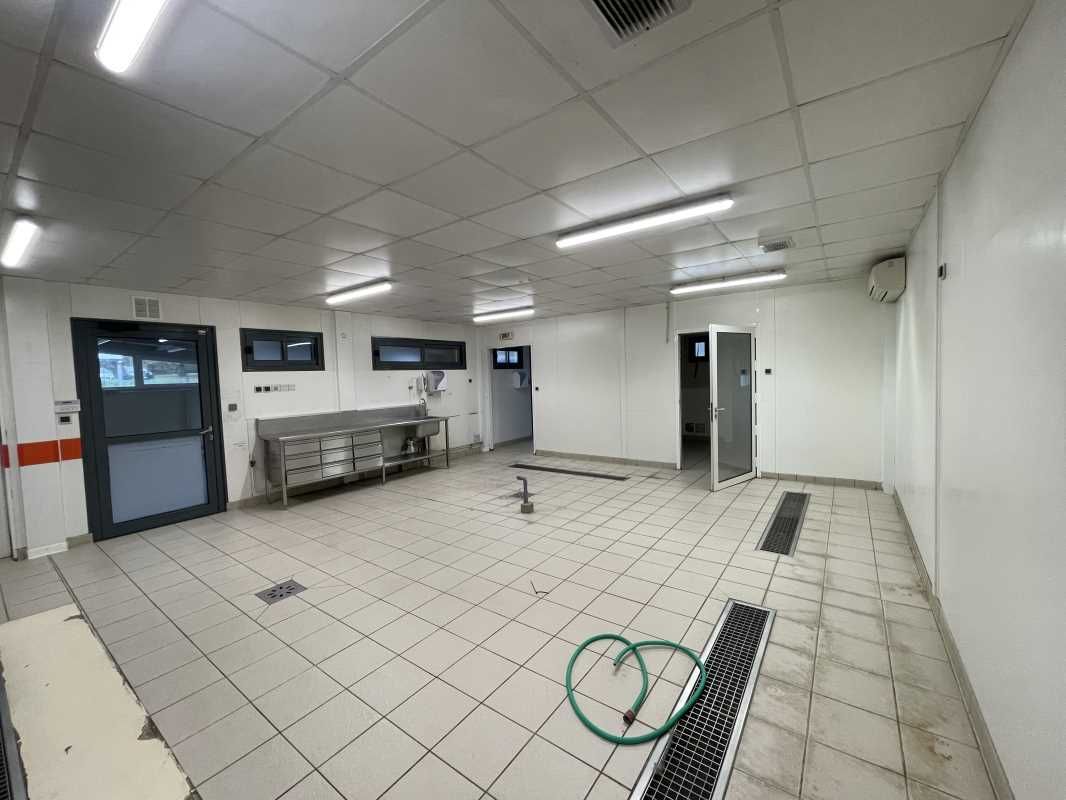 En Exclusivité, à EYSINES, situé au nord de Borde