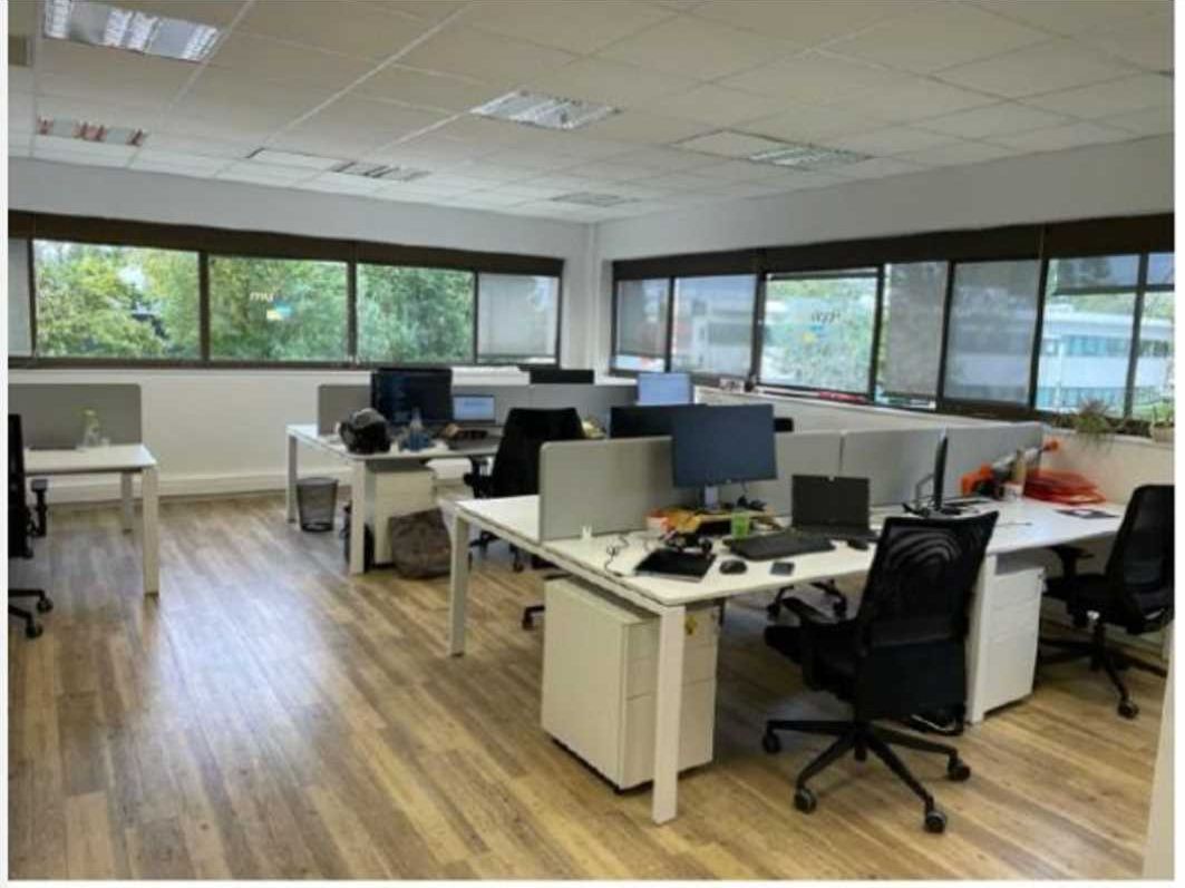 A toute proximité de l'aéroport et au sein Parc C