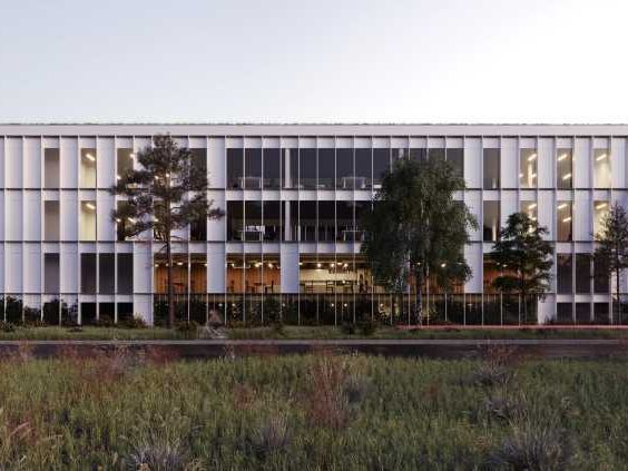 Situé au coeur de la zone d'affaires de l'aéropor