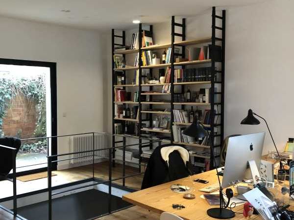 Situé à Bordeaux dans le quartier des Chartrons