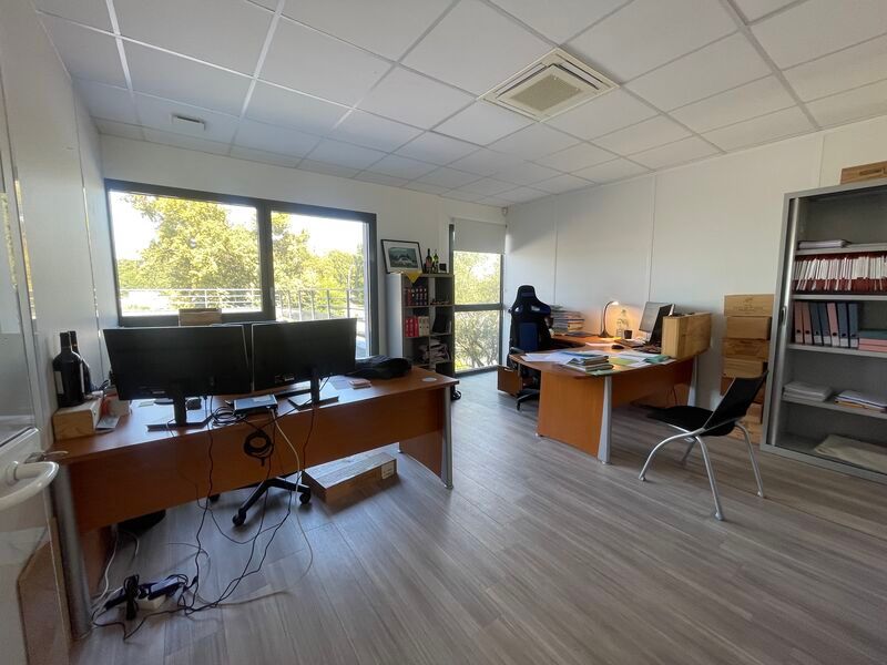 Au sein du technoparc de Bruges, dans un immeuble