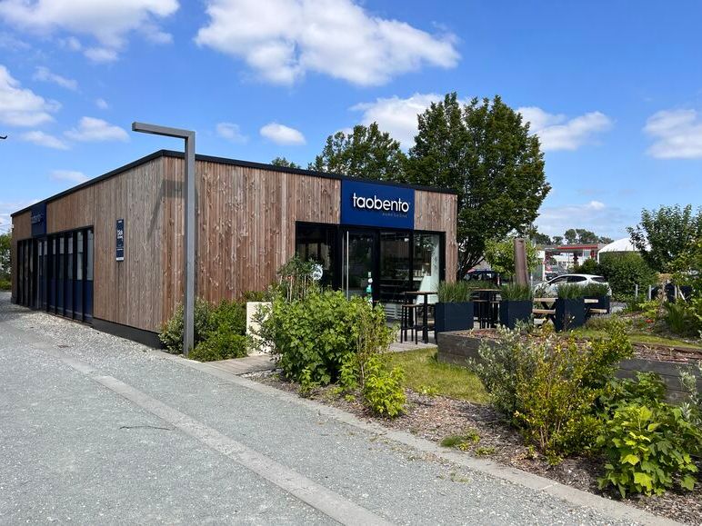 À PESSAC, au coeur de la Zone Industrielle de Pes