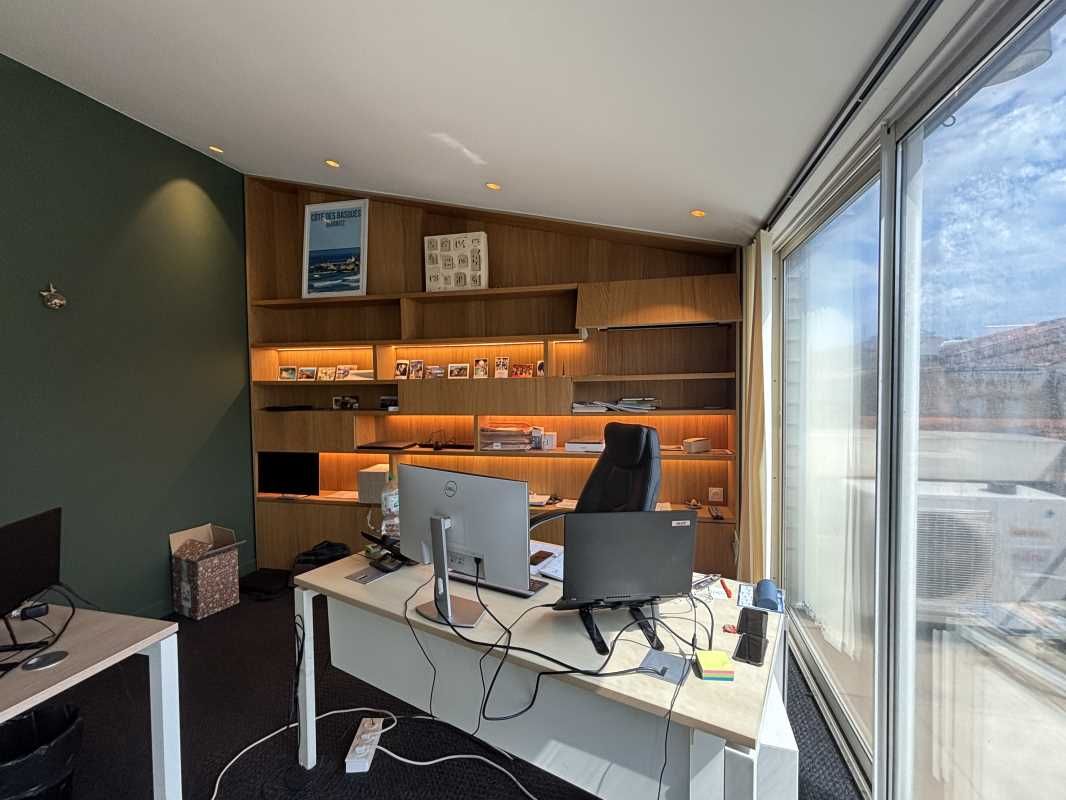 Situé dans l'hypercentre de Bordeaux, FAIR-RE vou