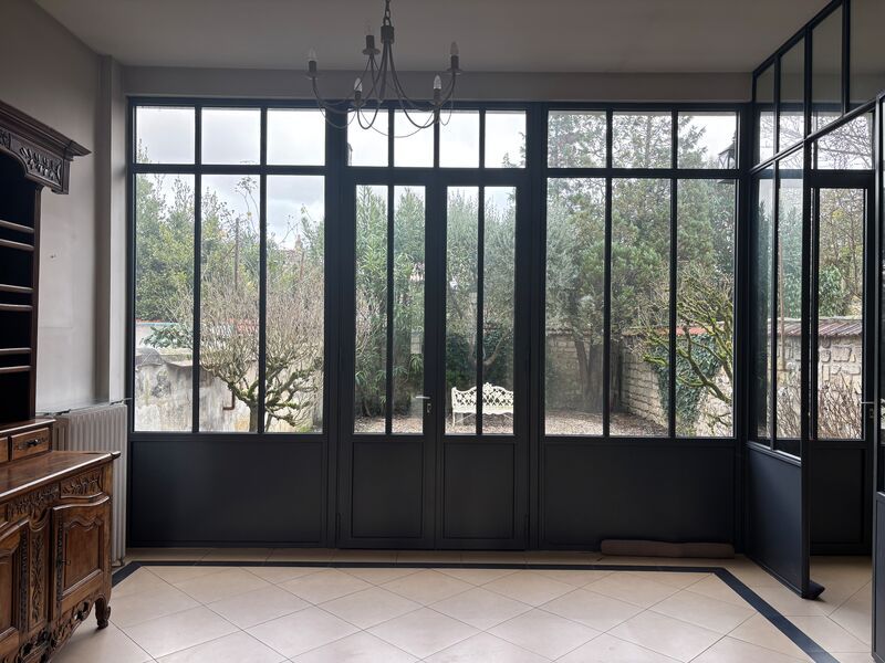 À BORDEAUX, sur le secteur de Croix Blanche / Pri