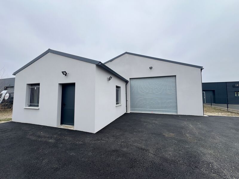 Le cabinet FAIR-RE vous propose à la vente ce bât