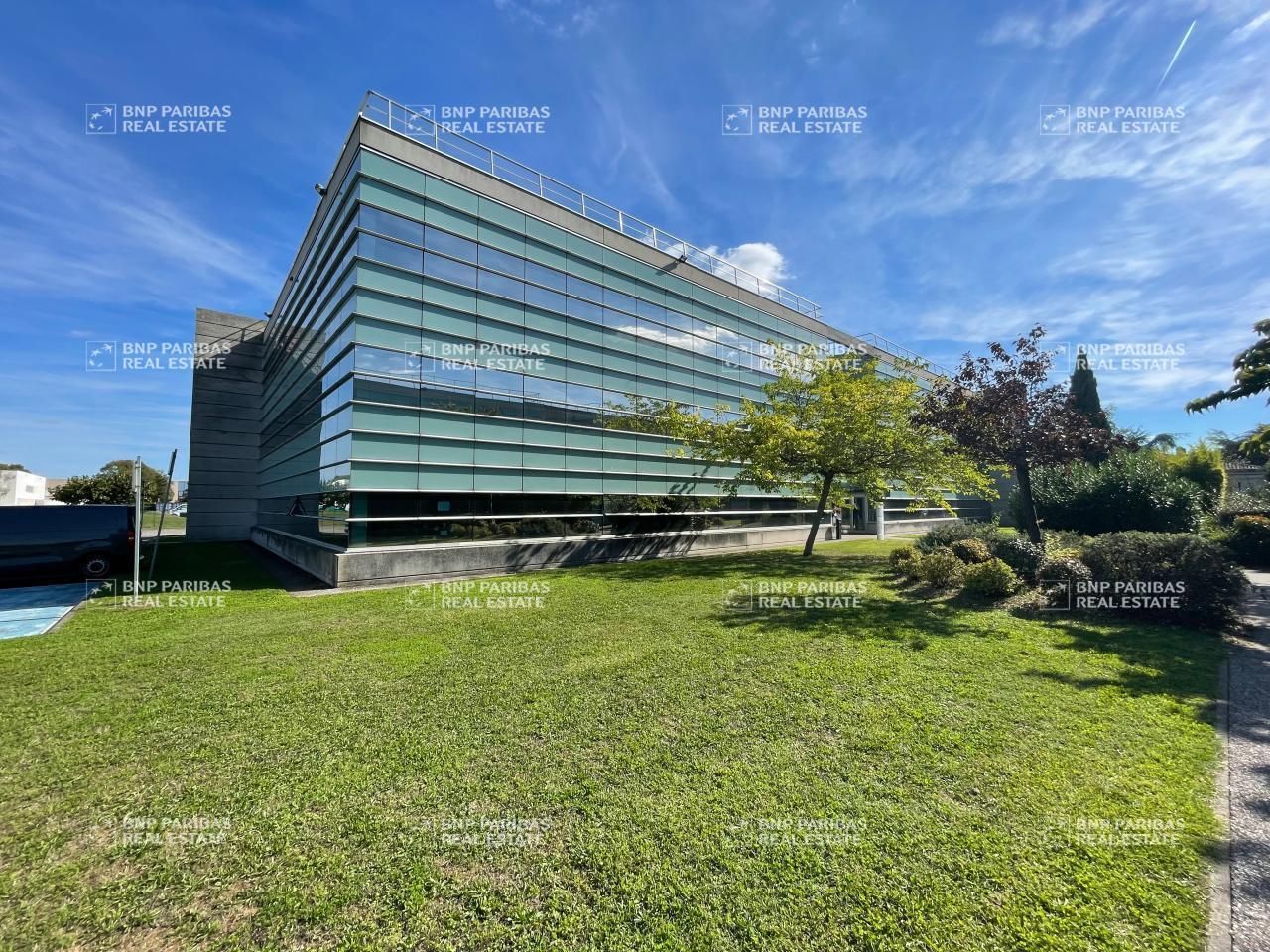 Location Bureaux 804 m² divisibles 31100 Toulouse