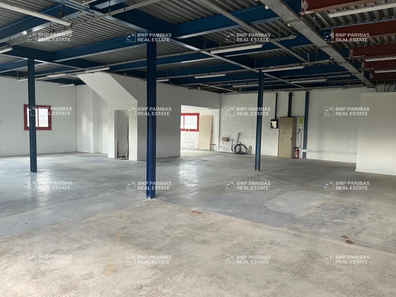 Location PME-PMI 451.7 m² non divisibles 77600 Chanteloup-en-brie