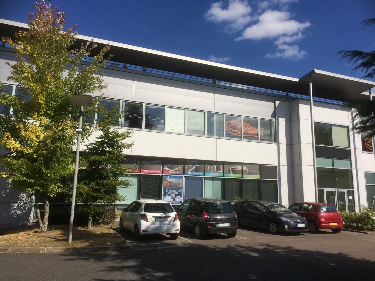 Location Bureaux 397 m² non divisibles 95610 Éragny