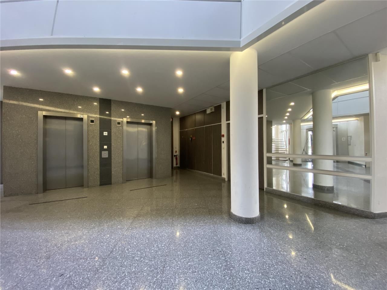 A 100 mètres du RER B Parc des Expositions, CRENO