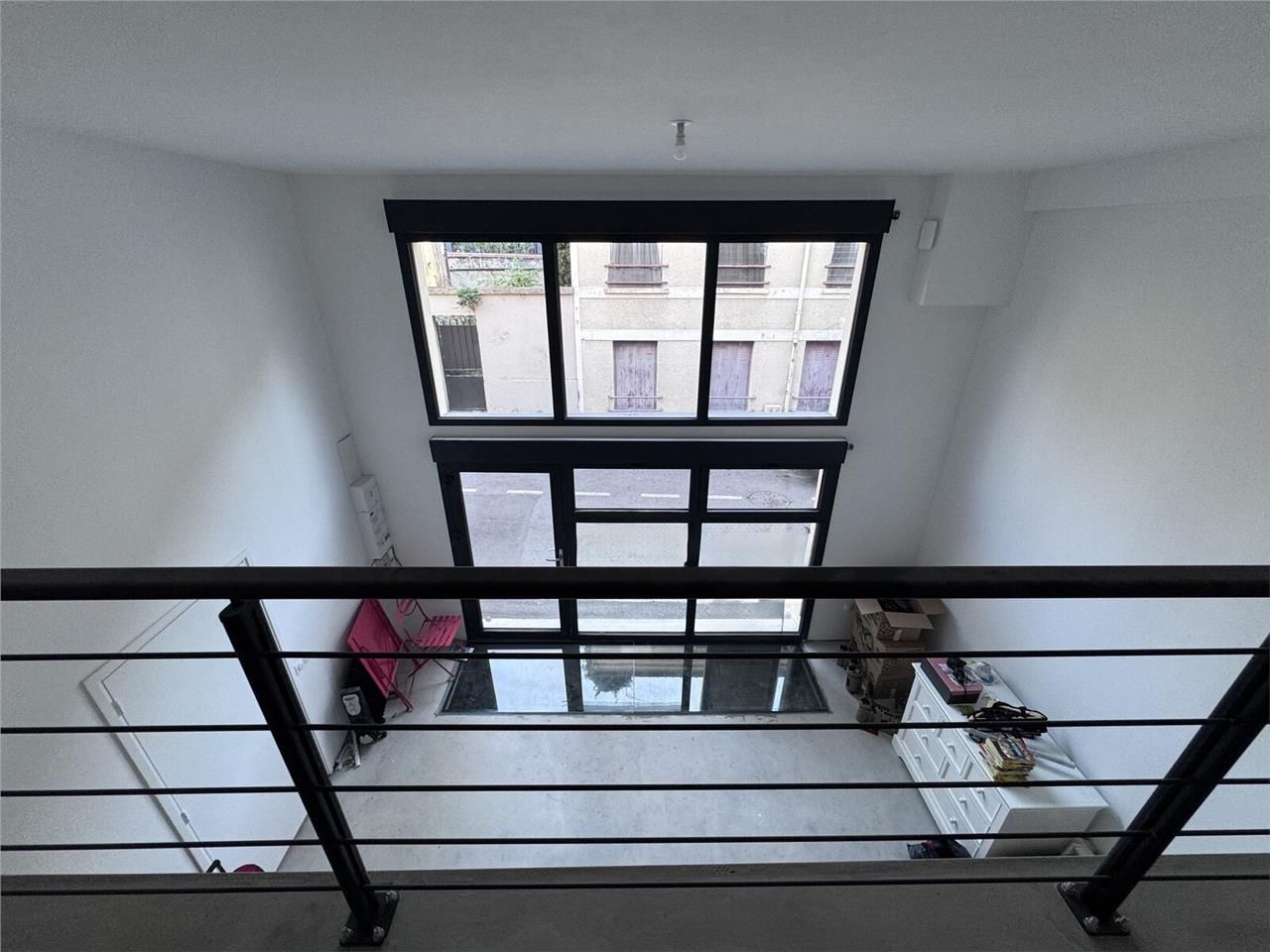 A 200 mètres du Métro Mairie de Montreuil M9, CRE