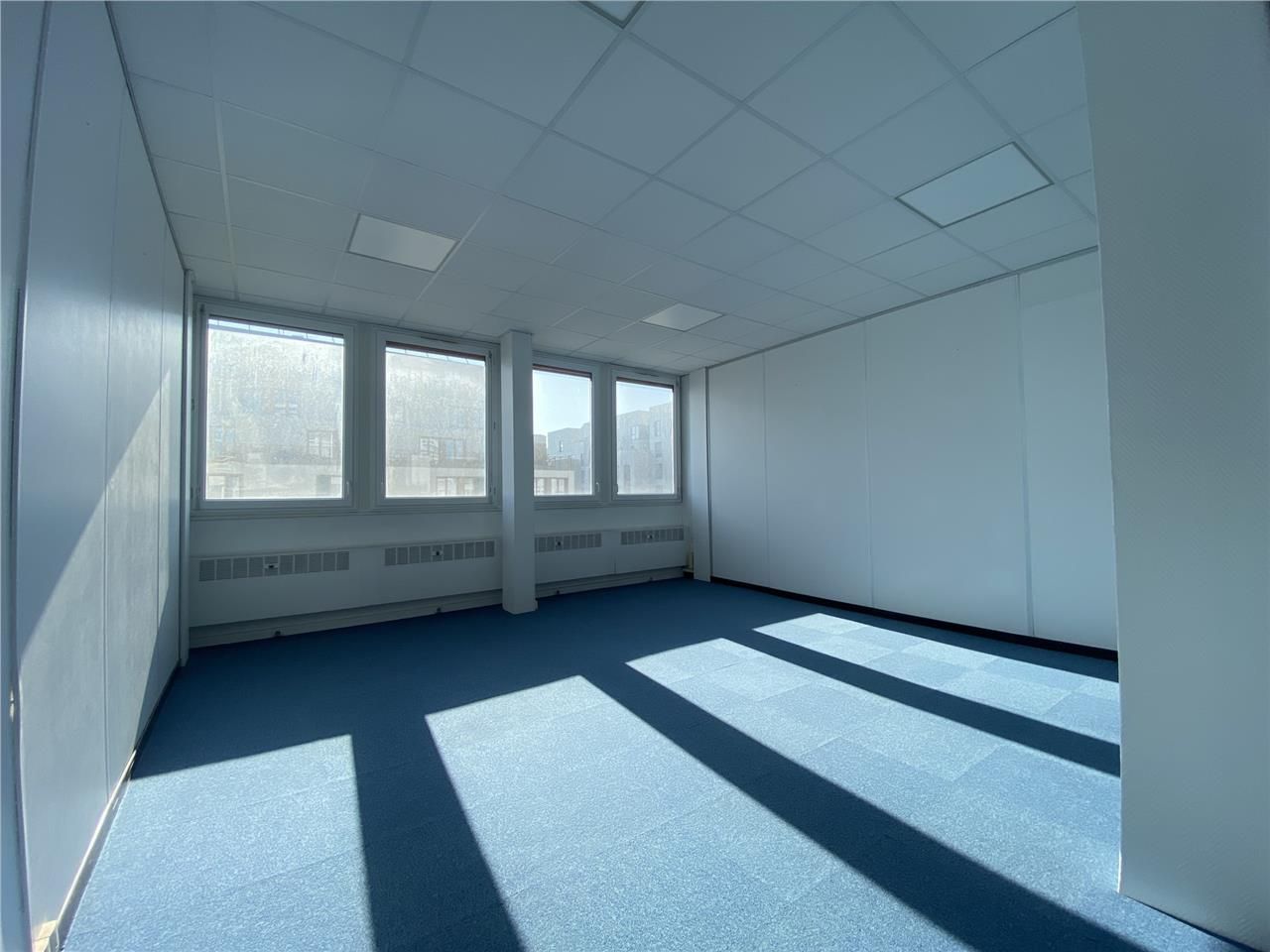 Au pied du RER B "Bagneux", CRENO REAL ESTATE vou