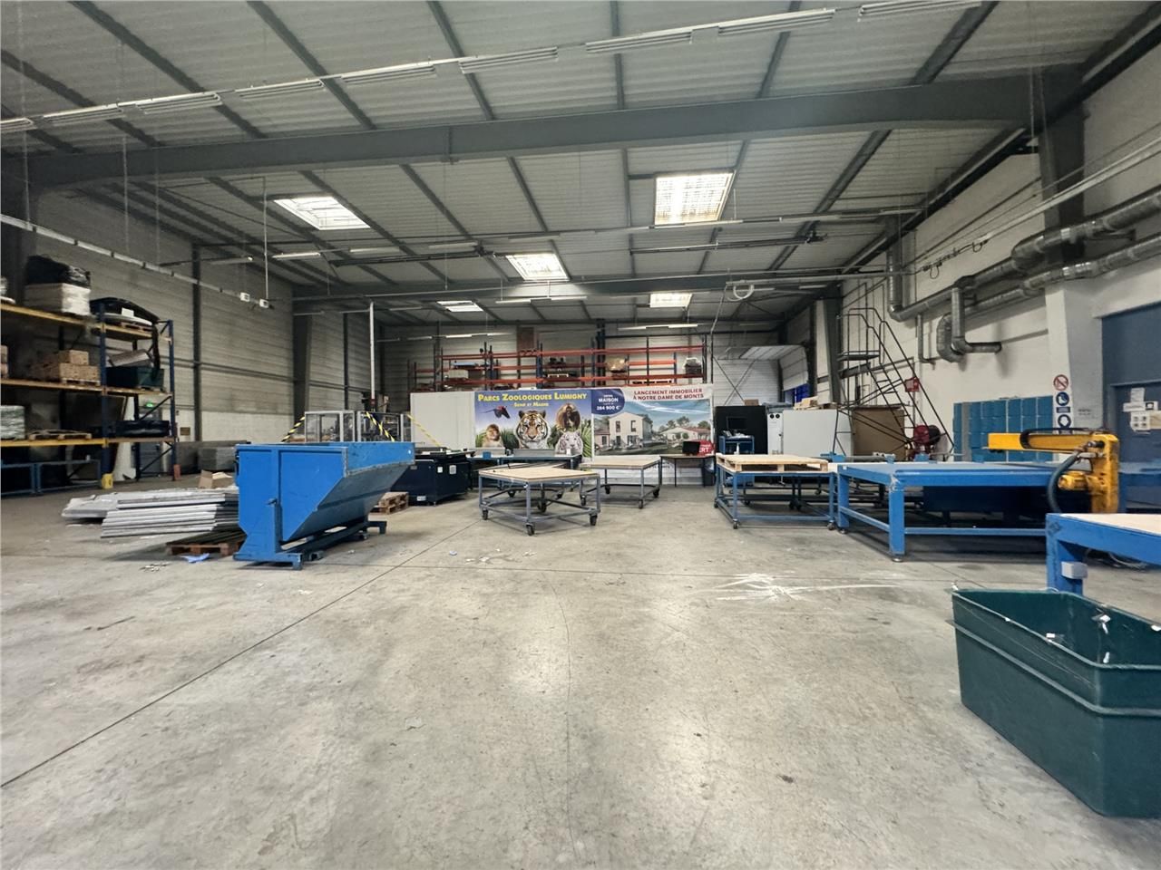 Au sein d'un parc tertiaire, CRENO REAL ESTATE vo