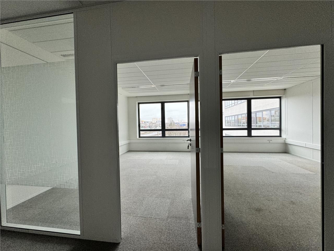 Proche RER E "Bois Perrier", CRENO REAL ESTATE vo