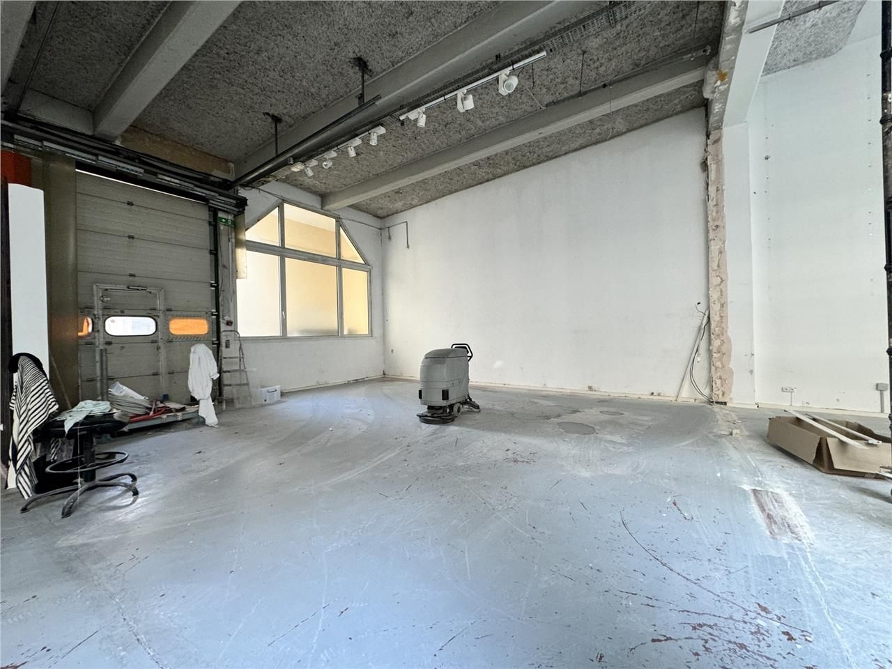 Porte d'Aubervilliers, CRENO REAL ESTATE vous pro