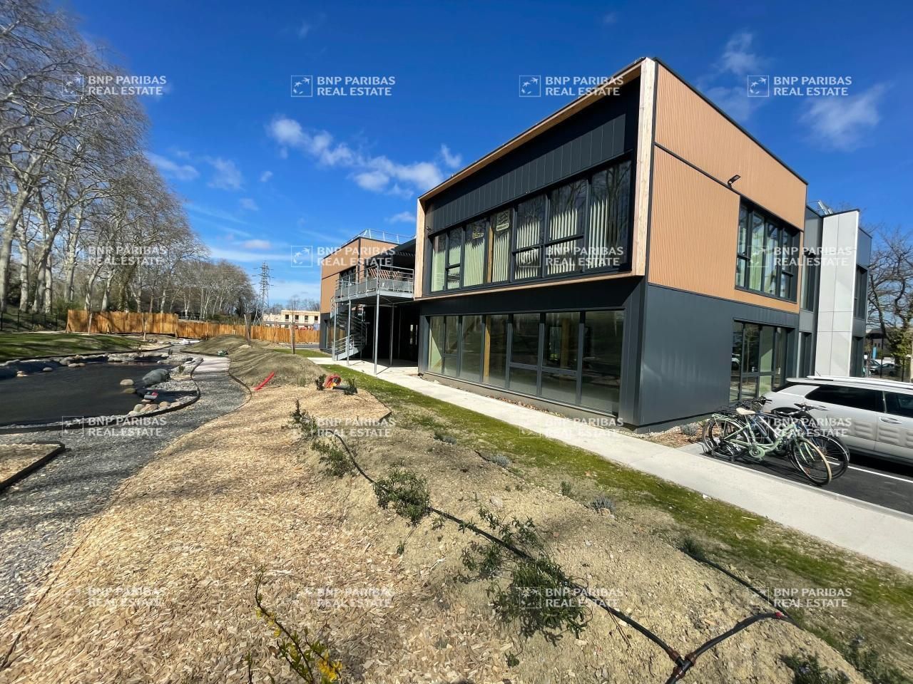 1580 m² pour ce bureaux en vente à Ramonville-saint-agne