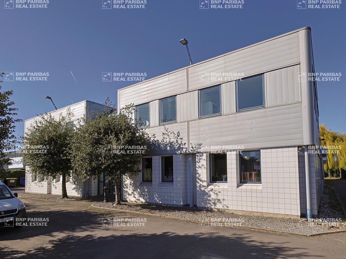 Vente Activité 1678 m² non divisibles 59700 Marcq-en-baroeul