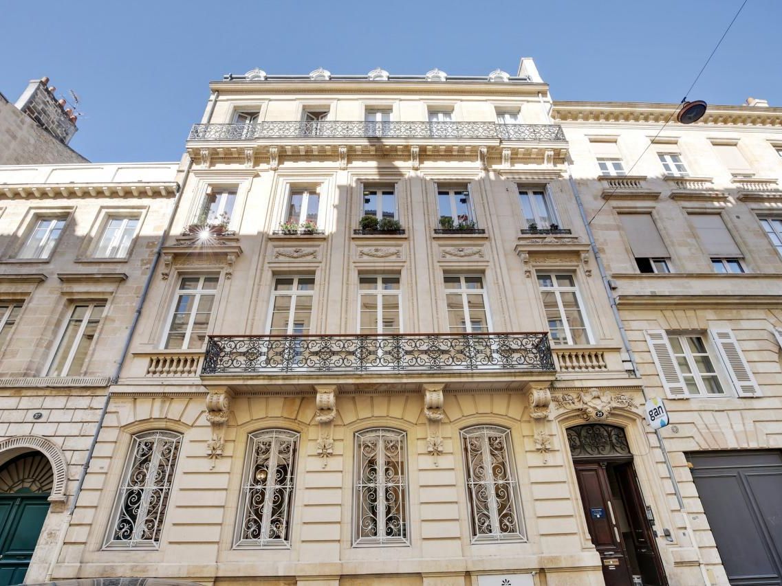 Location Bureaux 238 m² divisibles 33000 Bordeaux