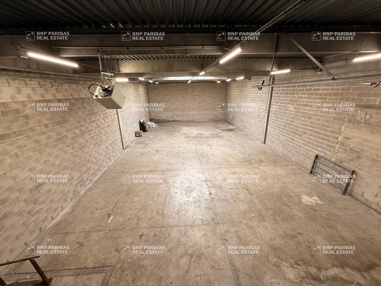 Location PME-PMI 771 m² divisibles 77400 Saint-thibault-des-vignes