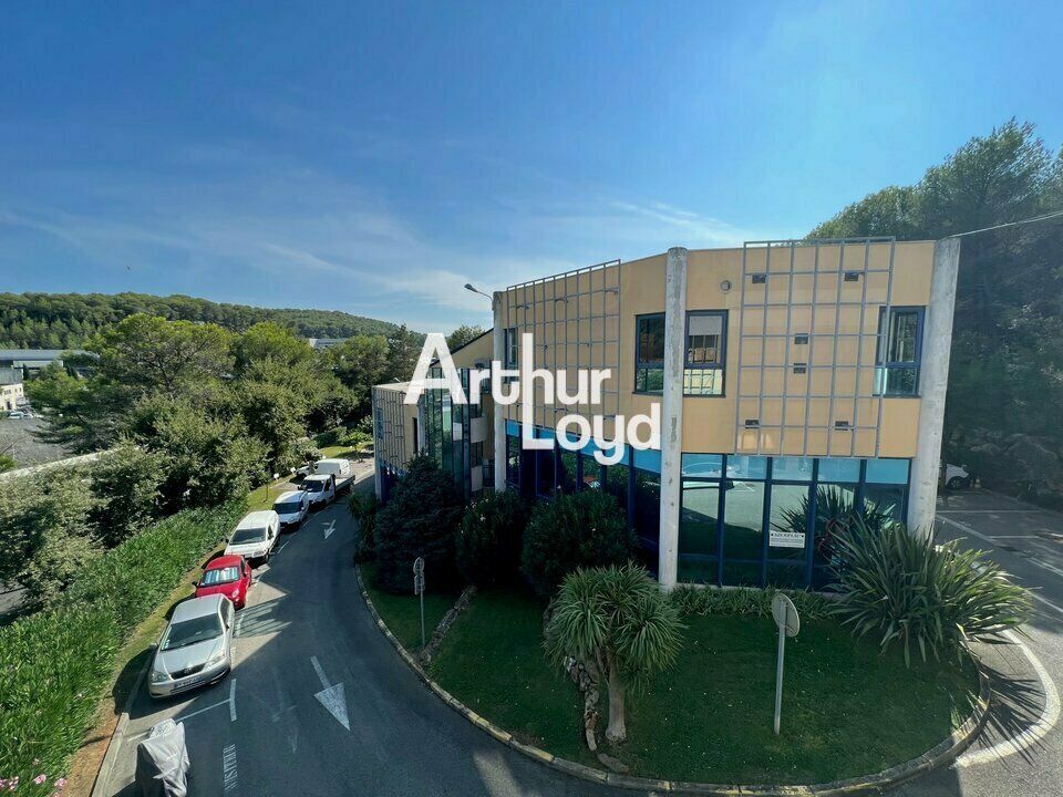 Bureaux rénovés à vendre 140 m