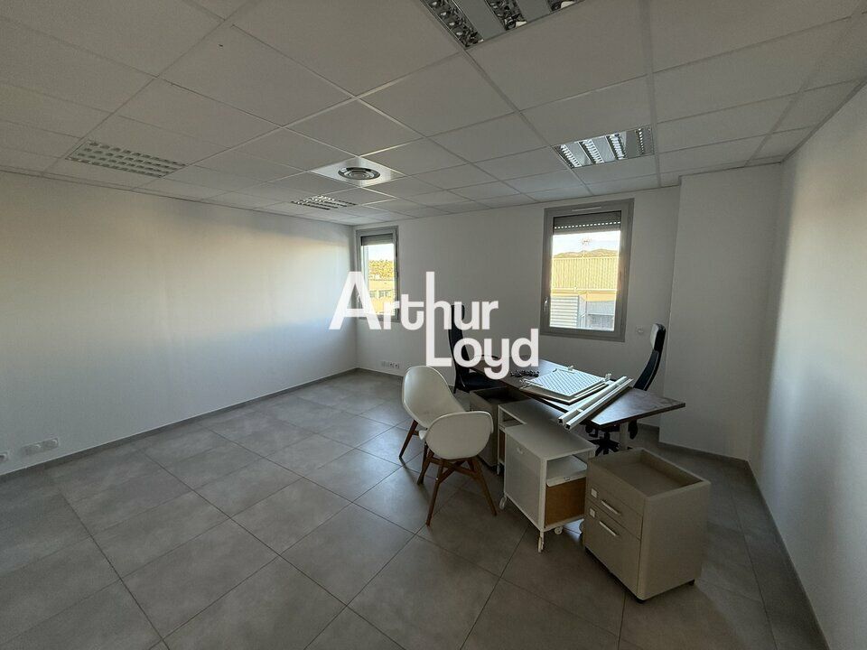 Bureaux 160 m² à louer Capitou