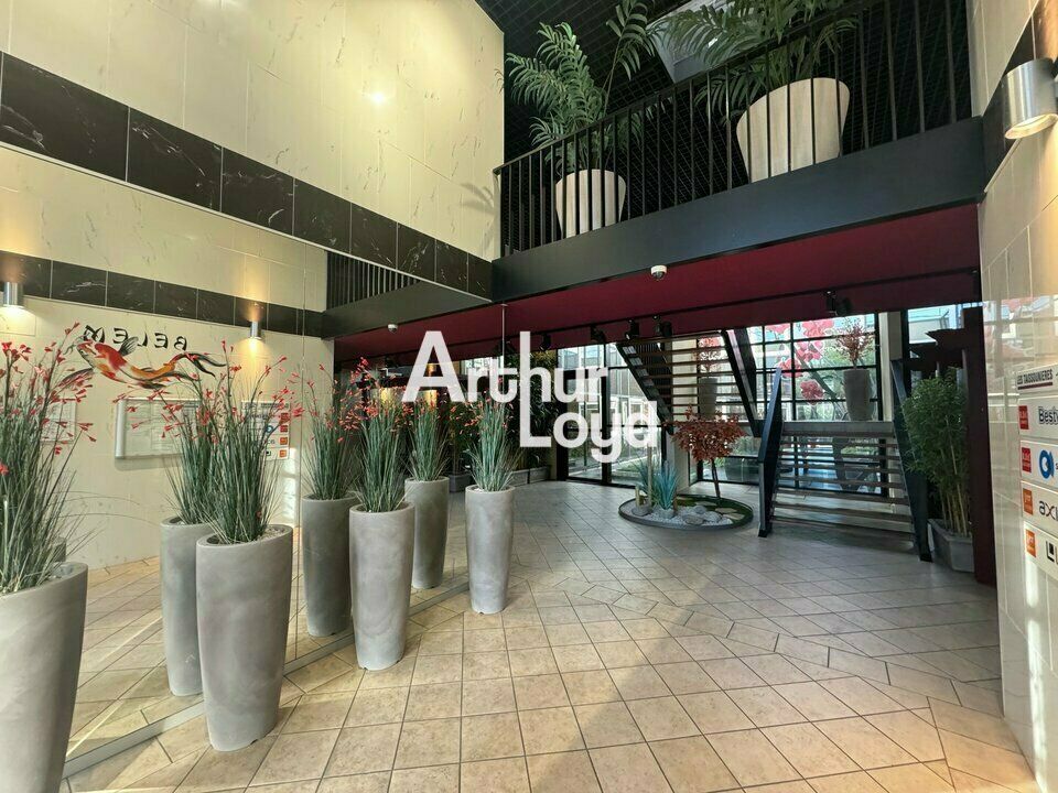 A louer bureaux 446 m² en R+1 - Sophia Antip