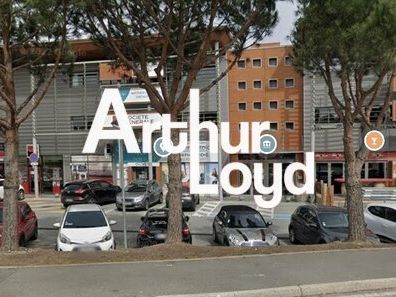 Bureaux à louer 293 m² - ZI LA PALUD - 