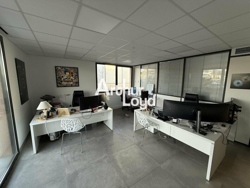 Bureaux 152 m² à louer Capitou - Fr