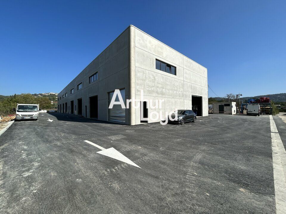 Vente local d'activité de 1150 m² sur t