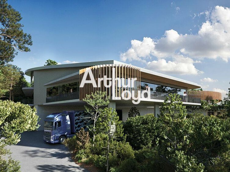 A louer locaux d'activité de 4844 m² - 