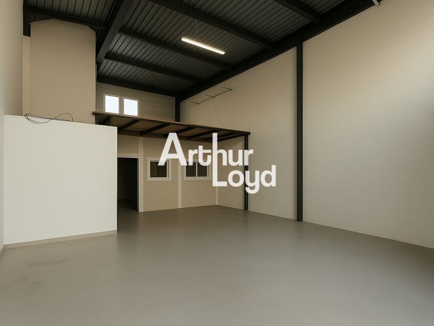 Location locaux 90 m² Fréjus - Emplacem