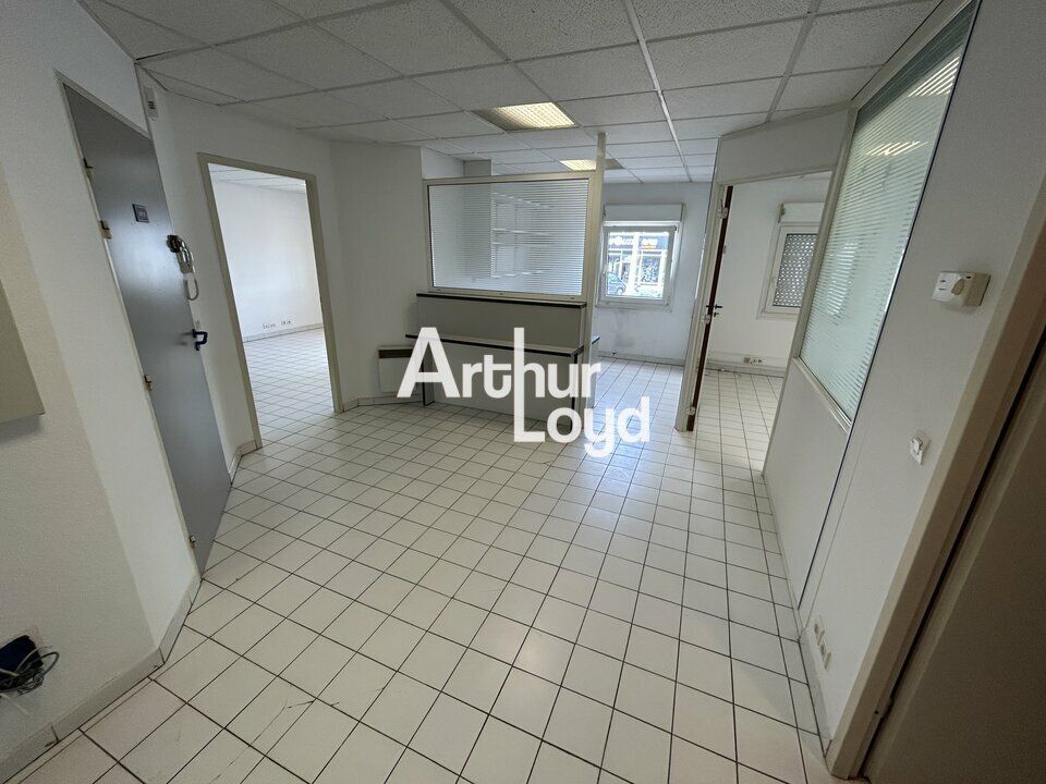Location Bureaux 350 m² divisibles - Draguig