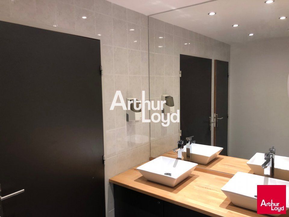 Bureaux 1659.15 m² à louer divisibles d