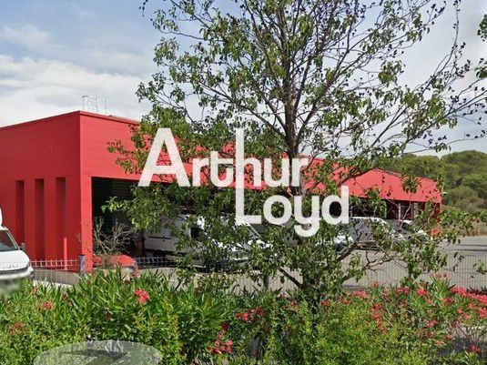Location locaux d'activités 1700 m² Fr&