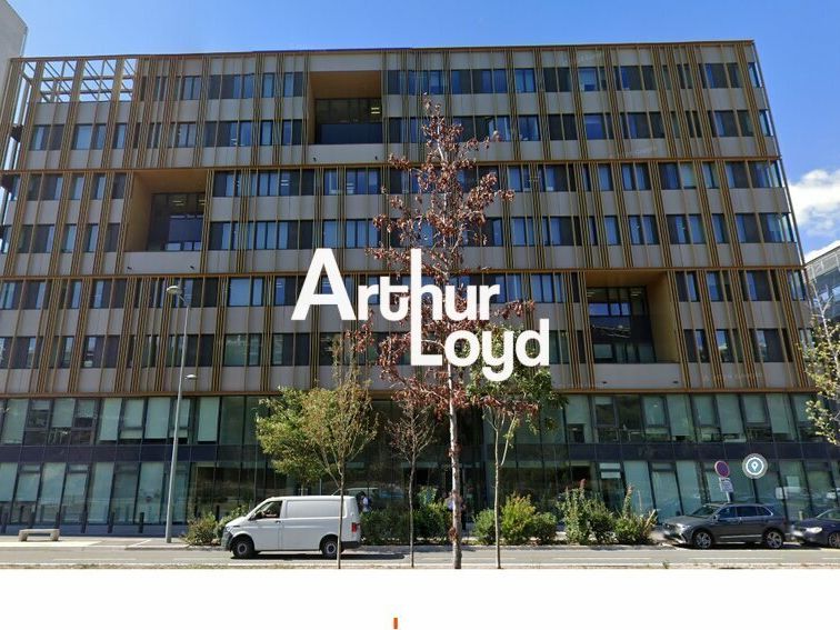 BUREAUX DE 182 M² EN OPEN SPACE A LOUER SUR 