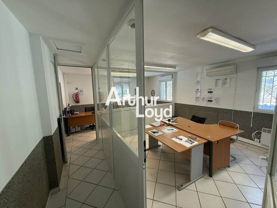 BÂTIMENT 800 m² D'ACTIVITÉ IND