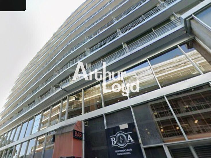 BUREAUX DE 365M² AU COEUR DE NICE A 1MN DE L