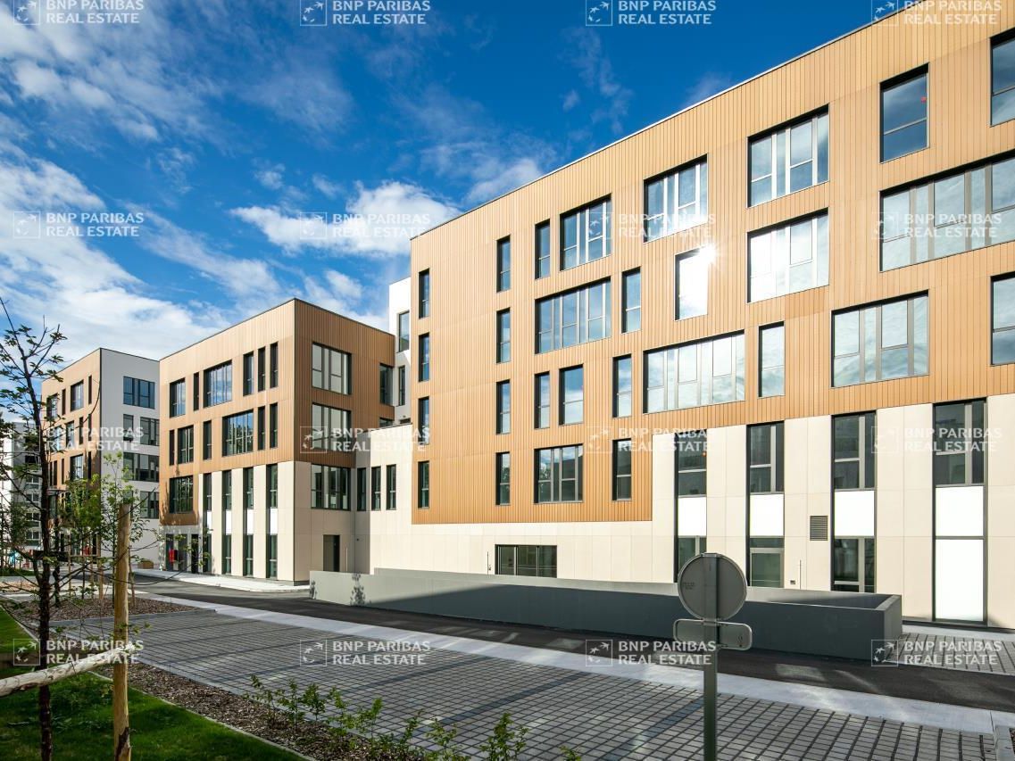 3797.49 m² pour ce bureaux en location à Nantes