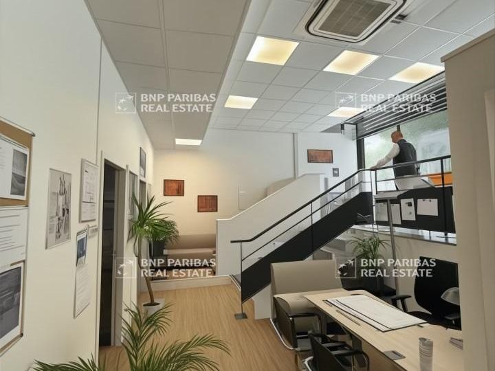 310 m² pour ce bureaux en location à Marseille 03