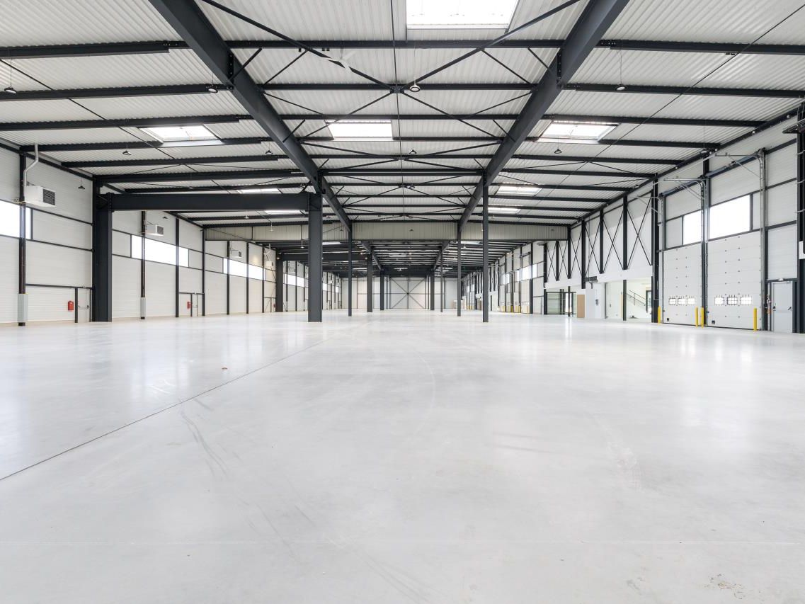 3552 m² pour ce pme-pmi en location à Le bourget