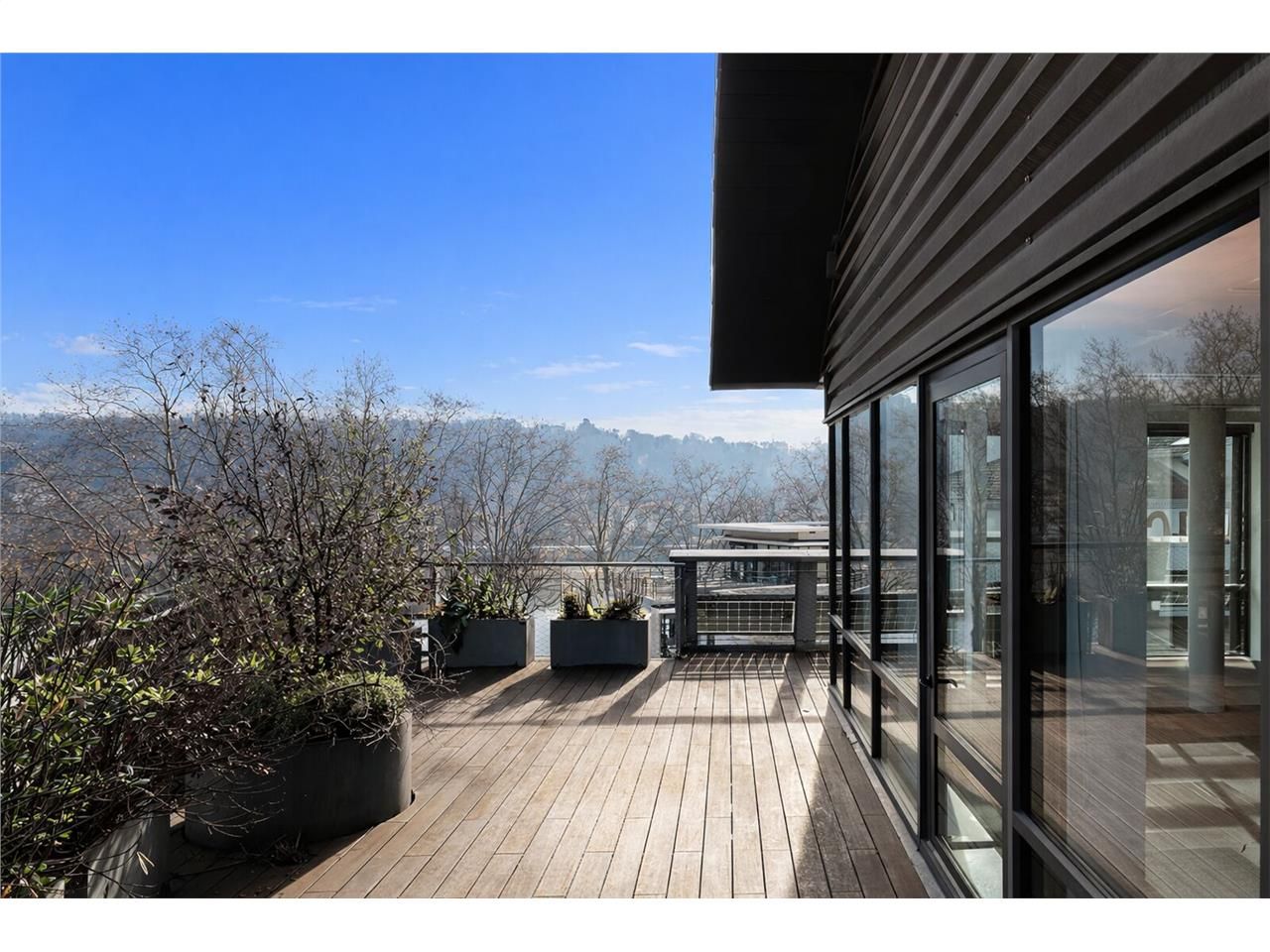 Savills Lyon vous propose plusieurs surfaces de b